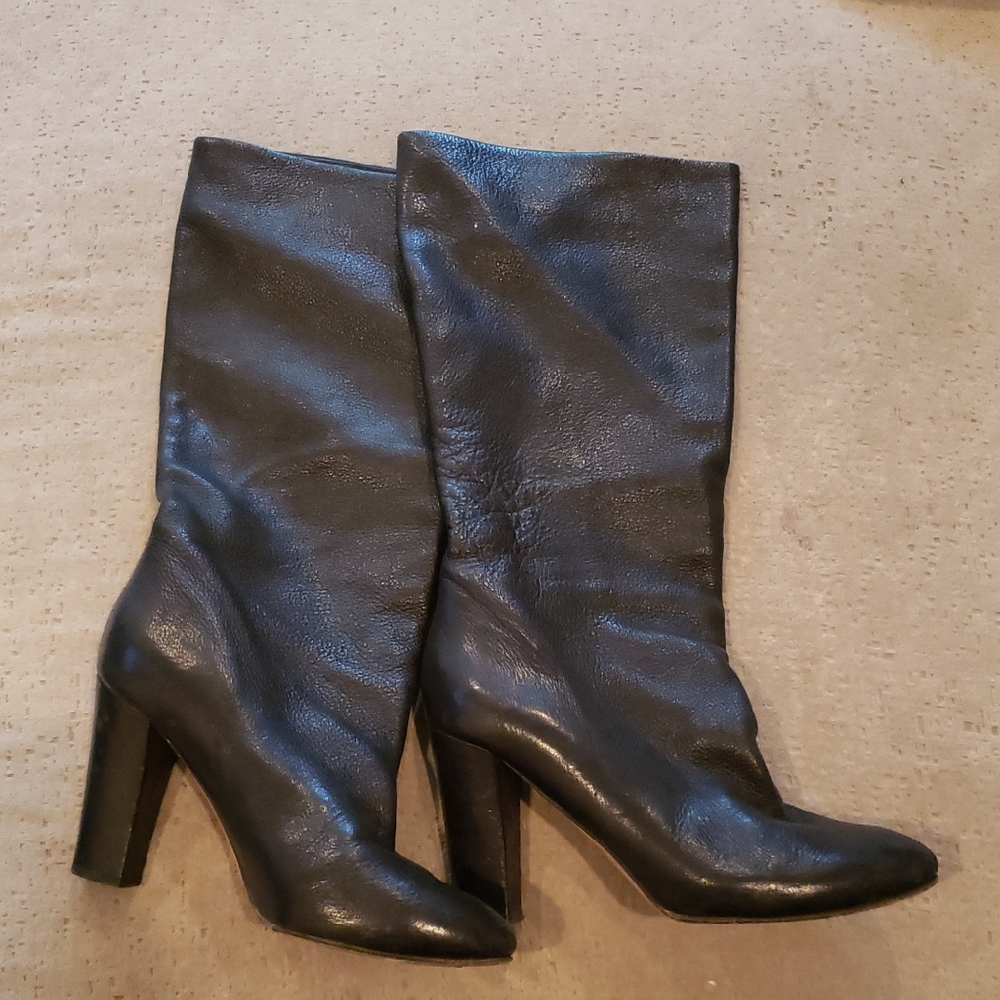 Chloe Black Leather Heeled Boots